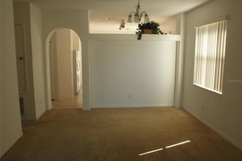 House in Orlando, Florida 4 bedrooms, 183.2 sq.m. № 1346886 - photo 6