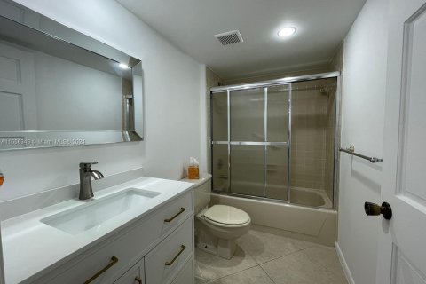 Condominio en alquiler en Davie, Florida, 3 dormitorios, 128.67 m2 № 1357148 - foto 21