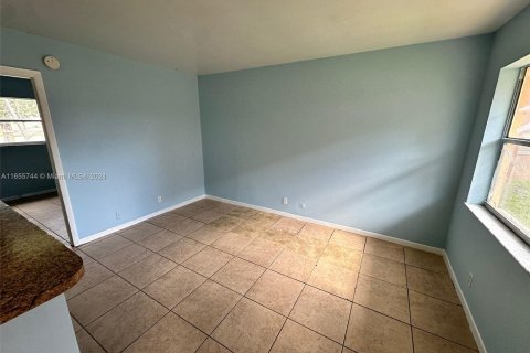 Copropriété à louer à Oakland Park, Floride: 1 chambre, 37.81 m2 № 1357145 - photo 6