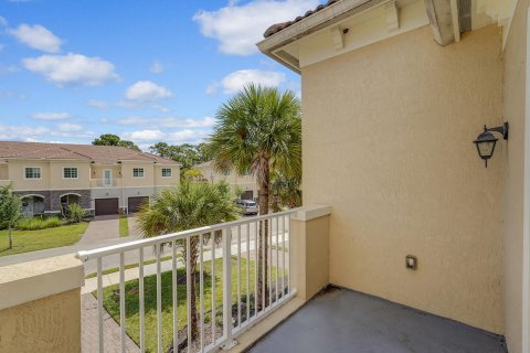 Condo in Hobe Sound, Florida, 3 bedrooms  № 1159610 - photo 2