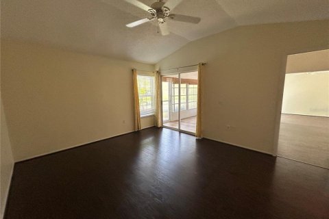 Copropriété à louer à Bradenton, Floride: 2 chambres, 127.18 m2 № 1369700 - photo 12