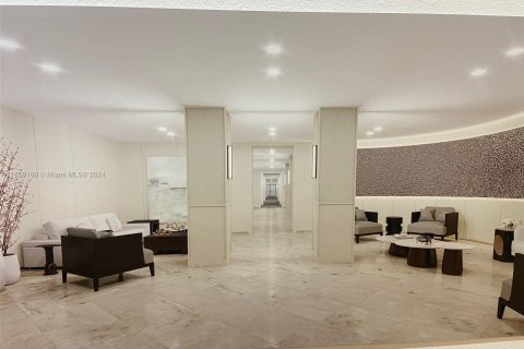 Condominio en venta en Sunny Isles Beach, Florida, 1 dormitorio, 93.37 m2 № 1355389 - foto 29