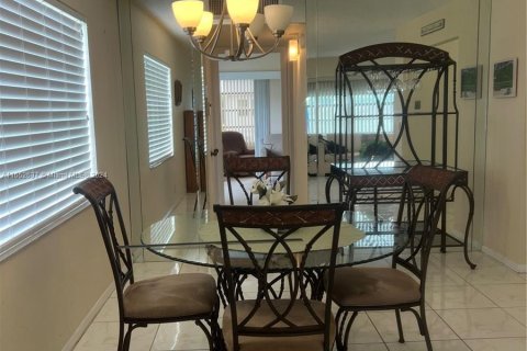 Condominio en venta en Delray Beach, Florida, 1 dormitorio, 70.61 m2 № 1355426 - foto 14