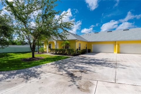 Villa ou maison à vendre à Punta Gorda, Floride: 2 chambres, 127.09 m2 № 1248615 - photo 29