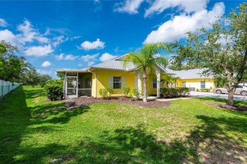 Villa ou maison à vendre à Punta Gorda, Floride: 2 chambres, 127.09 m2 № 1248615 - photo 30