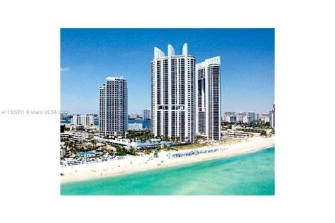 Copropriété à vendre à Sunny Isles Beach, Floride: 51.19 m2 № 471604 - photo 1