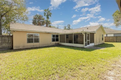 Villa ou maison à vendre à Cocoa, Floride: 3 chambres, 147.9 m2 № 1402193 - photo 24