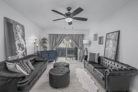 Copropriété à vendre à Stuart, Floride: 2 chambres, 81.29 m2 № 1139449 - photo 11