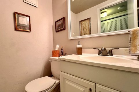 Condo in West Palm Beach, Florida, 1 bedroom  № 1139166 - photo 11