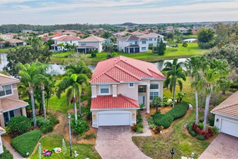 Villa ou maison à vendre à Fort Myers, Floride: 4 chambres, 259.29 m2 № 886945 - photo 3