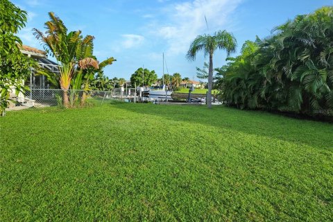 Villa ou maison à vendre à Punta Gorda, Floride: 3 chambres, 151.24 m2 № 1386449 - photo 6