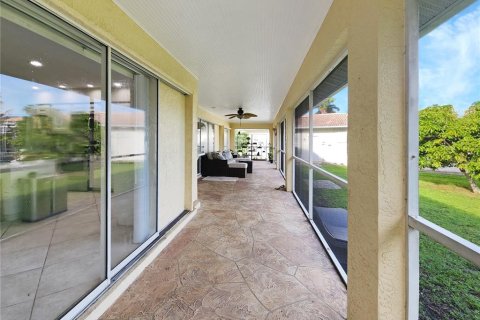 Villa ou maison à vendre à Punta Gorda, Floride: 3 chambres, 151.24 m2 № 1386449 - photo 16