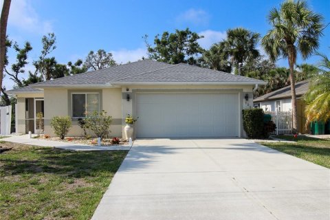 Villa ou maison à louer à Rotonda, Floride: 2 chambres, 124.3 m2 № 1386452 - photo 1