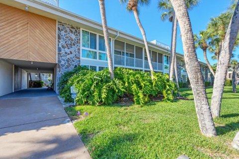 Condo in Sarasota, Florida, 2 bedrooms  № 1386502 - photo 26