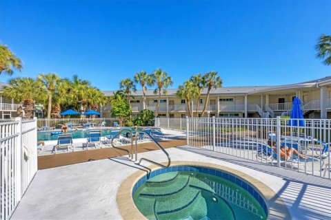 Copropriété à louer à Sarasota, Floride: 2 chambres, 96.06 m2 № 1386502 - photo 30