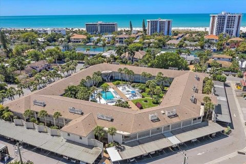 Copropriété à louer à Sarasota, Floride: 2 chambres, 96.06 m2 № 1386502 - photo 1