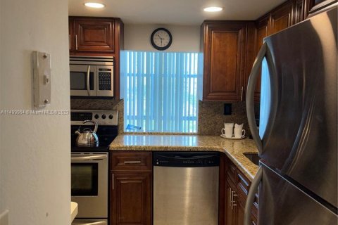 Condo in Sunny Isles Beach, Florida, 1 bedroom  № 883952 - photo 7