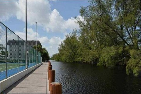 Condo in Fort Lauderdale, Florida, 2 bedrooms  № 1207951 - photo 7