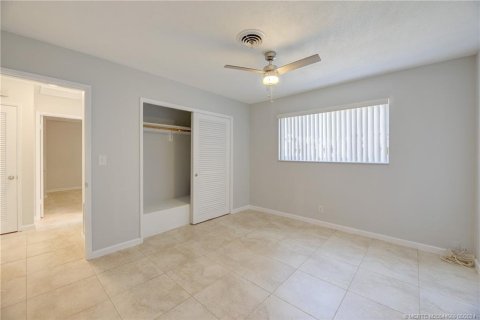 Commercial property in Fort Lauderdale, Florida 278.8 sq.m. № 1207954 - photo 23