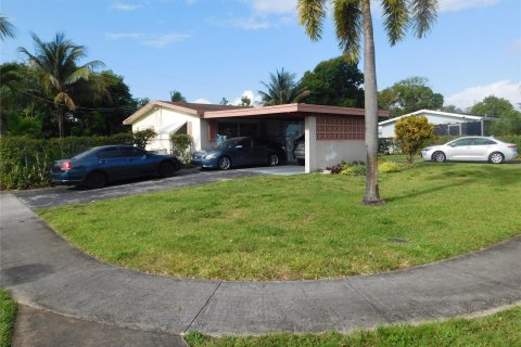 Casa en venta en Margate, Florida, 4 dormitorios, 153.66 m2 № 1207298 - foto 8