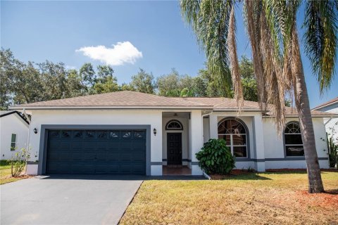 Villa ou maison à vendre à Kissimmee, Floride: 3 chambres, 135.27 m2 № 1326894 - photo 1