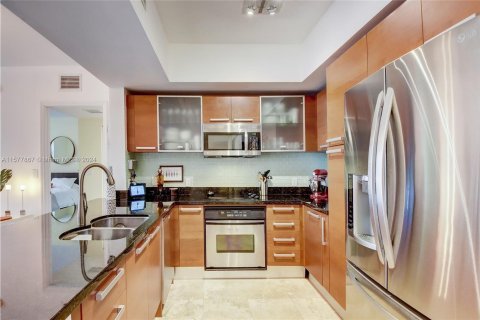 Condominio en venta en Coral Gables, Florida, 2 dormitorios, 103.49 m2 № 1147417 - foto 4
