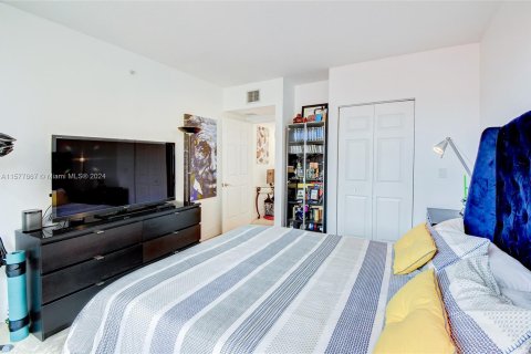 Condominio en venta en Coral Gables, Florida, 2 dormitorios, 103.49 m2 № 1147417 - foto 20
