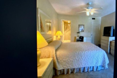 Condominio en venta en Lake Worth, Florida, 2 dormitorios, 94.48 m2 № 618176 - foto 6