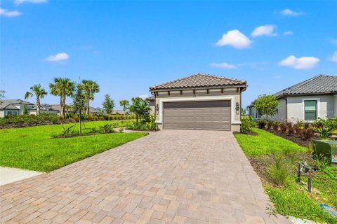 Casa en venta en Bradenton, Florida, 2 dormitorios, 156.91 m2 № 1393849 - foto 1