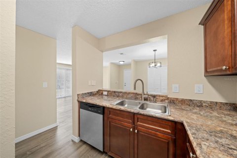 Condominio en venta en Gainesville, Florida, 3 dormitorios, 111.3 m2 № 1394515 - foto 18