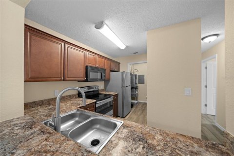 Condominio en venta en Gainesville, Florida, 3 dormitorios, 111.3 m2 № 1394515 - foto 14