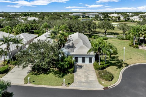 Villa ou maison à vendre à Vero Beach, Floride: 2 chambres, 175.49 m2 № 1207581 - photo 15