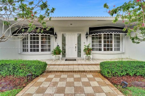 Villa ou maison à vendre à Hollywood, Floride: 7 chambres, 436.83 m2 № 839089 - photo 5