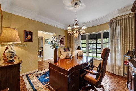 Villa ou maison à vendre à Hollywood, Floride: 7 chambres, 436.83 m2 № 839089 - photo 9