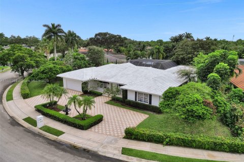 Villa ou maison à vendre à Hollywood, Floride: 7 chambres, 436.83 m2 № 839089 - photo 2