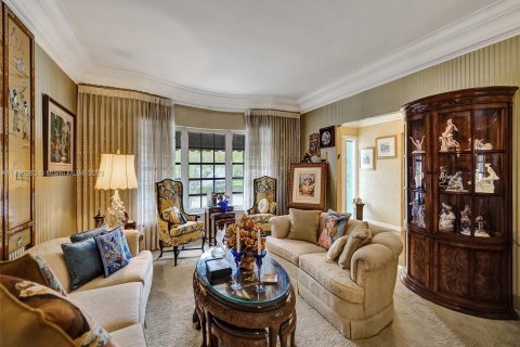 Villa ou maison à vendre à Hollywood, Floride: 7 chambres, 436.83 m2 № 839089 - photo 8