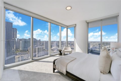 Condominio en venta en Miami, Florida, 4 dormitorios, 352.66 m2 № 1417850 - foto 26