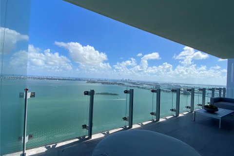 Condominio en venta en Miami, Florida, 4 dormitorios, 352.66 m2 № 1417850 - foto 17