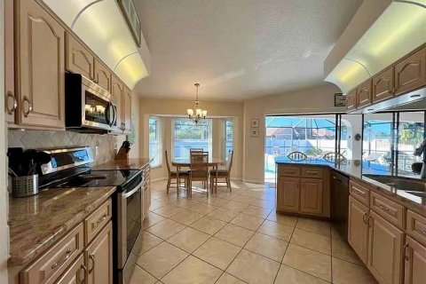 Casa en venta en Port Charlotte, Florida, 3 dormitorios, 135.82 m2 № 1342114 - foto 11