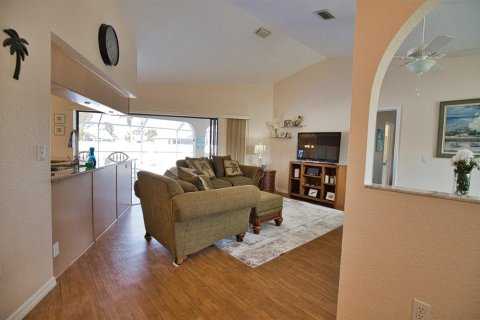 Casa en venta en Port Charlotte, Florida, 3 dormitorios, 135.82 m2 № 1342114 - foto 4