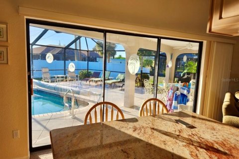 Casa en venta en Port Charlotte, Florida, 3 dormitorios, 135.82 m2 № 1342114 - foto 18