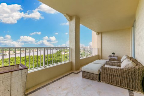 Condominio en venta en Highland Beach, Florida, 2 dormitorios, 212.93 m2 № 788125 - foto 11