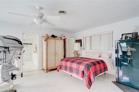 Villa ou maison à vendre à Hallandale Beach, Floride: 3 chambres, 180.88 m2 № 991638 - photo 11