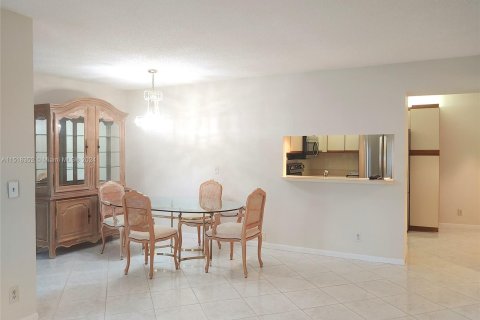 Condominio en venta en Plantation, Florida, 3 dormitorios, 132.11 m2 № 961364 - foto 9