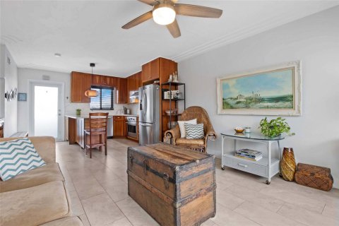 Condo in Fort Lauderdale, Florida, 1 bedroom  № 1217571 - photo 25