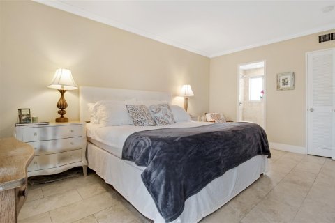 Condo in Fort Lauderdale, Florida, 1 bedroom  № 1217571 - photo 13