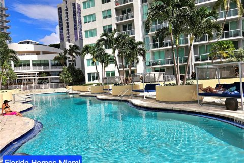 Condo in Miami, Florida, 1 bedroom  № 1374366 - photo 16