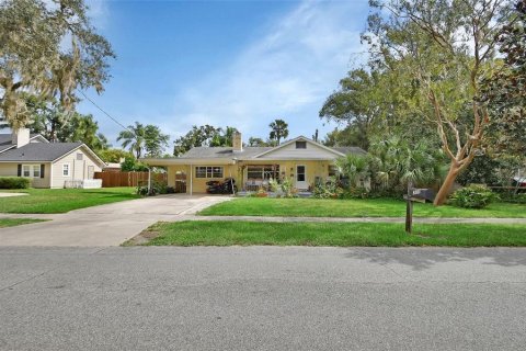 Villa ou maison à vendre à DeLand, Floride: 3 chambres, 185.53 m2 № 1410047 - photo 2