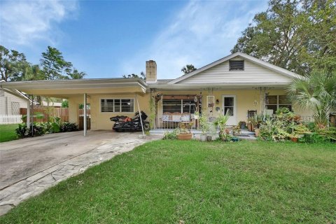 Villa ou maison à vendre à DeLand, Floride: 3 chambres, 185.53 m2 № 1410047 - photo 1