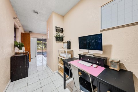 Casa en venta en West Palm Beach, Florida, 3 dormitorios, 139.35 m2 № 1159992 - foto 23